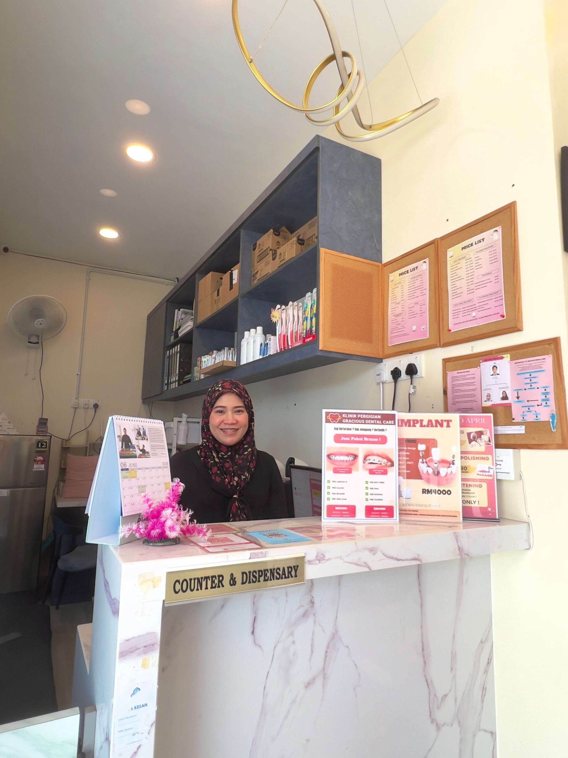 Scaling and polishing Ipoh